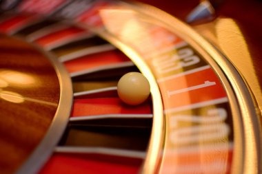 booming bet app showing live casino tables and sportsbook odds